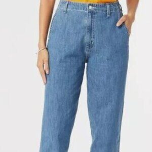 NWT - Denizen® Levi's® Women Loose Taper Jean/Pant High Rise Cotton Blue